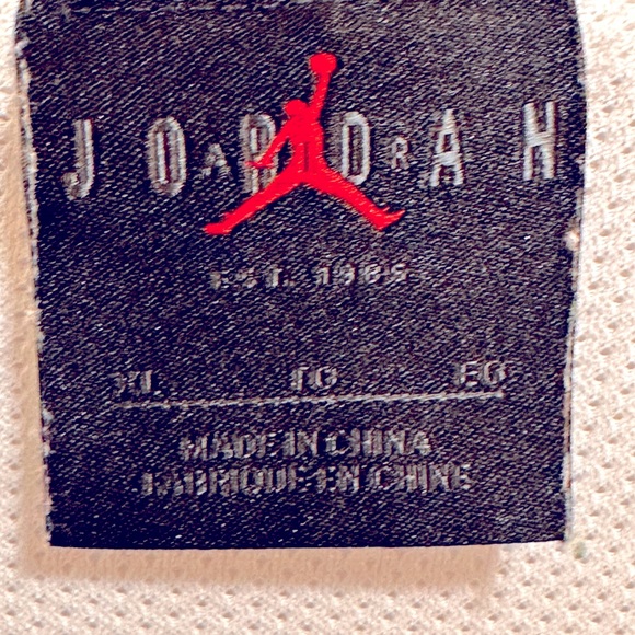 🔥LIKE NEW JORDAN RETRO 11 LEGACY LIGHTWEIGHT JACKET WHITE - Picture 10 of 10